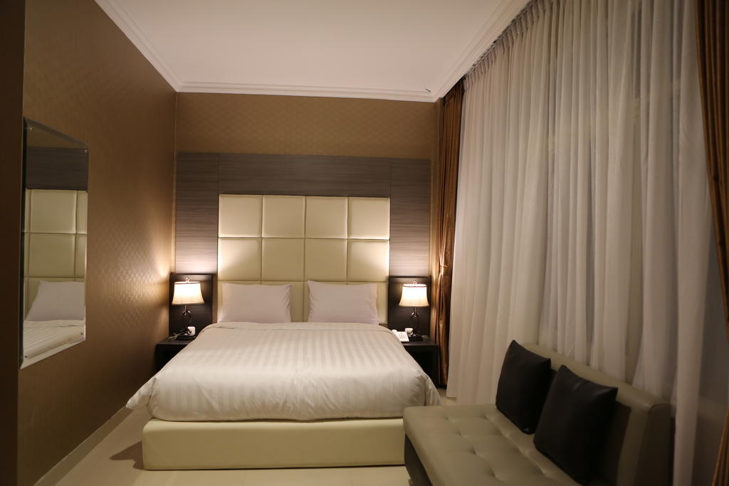 55 Hotel